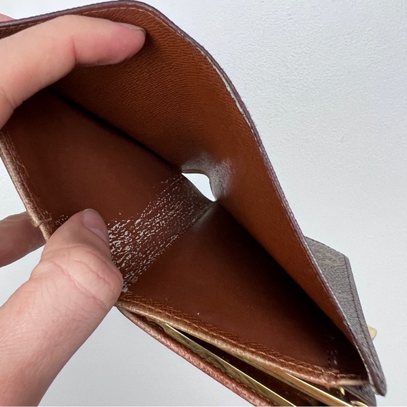 Louis Vuitton Vintage Snap Monogram Fold Wallet - Picture 7 of 11